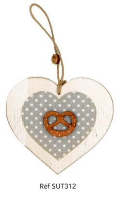 SUSPENSION PETIT SUJET EN BOIS créé et façonné en Alsace